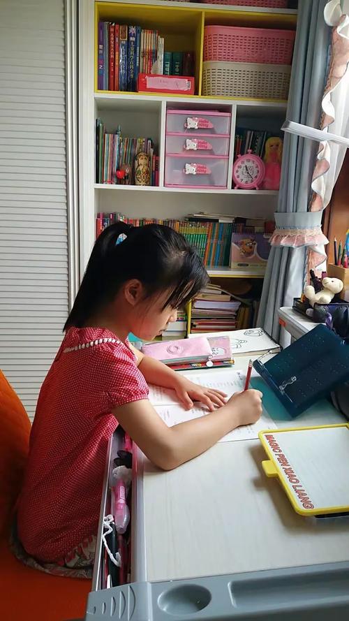 参加学而思优培三年级数学短训班,用新思维,新方法学习数学
